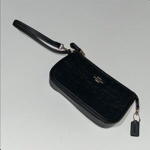 Coach Signature Black Wristlet
